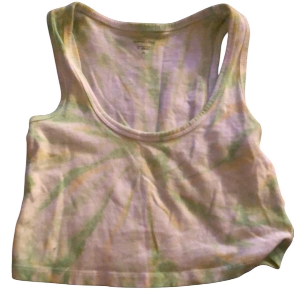 𝅺KENDALL & KYLIE small green & yellow   tie dye scoop neck tank